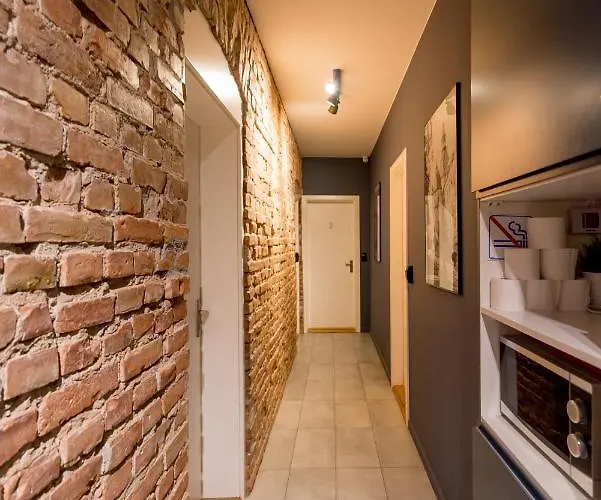 Loft ホームステイ